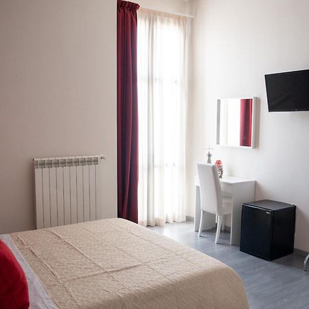 Casa Del Marchese B&B Рипосто Номер фото