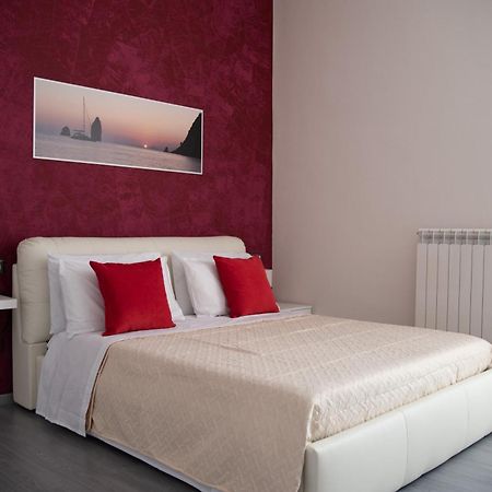 Casa Del Marchese B&B Рипосто Номер фото